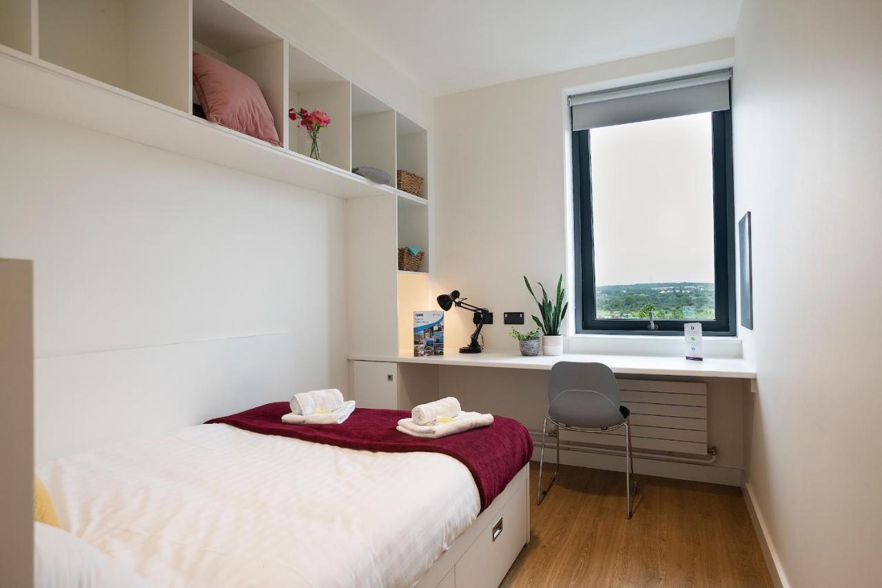 Goldcrest Village Rooms University Of Голуэй Экстерьер фото
