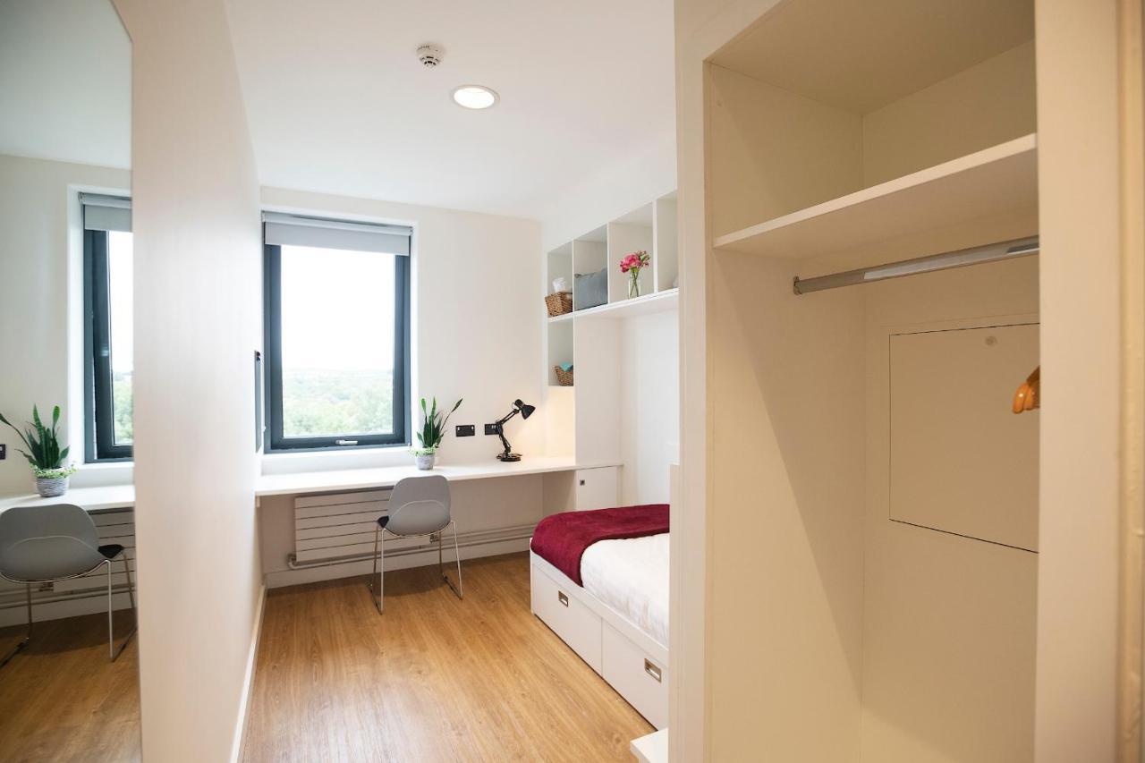 Goldcrest Village Rooms University Of Голуэй Экстерьер фото